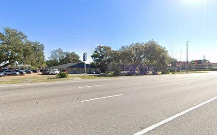 1750 N. Broadway Ave.