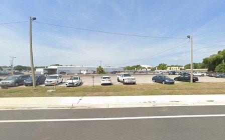 Manheim St. Pete Transport Lot