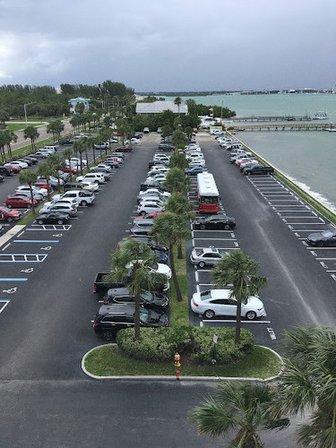 1201 Gulf Blvd Parking