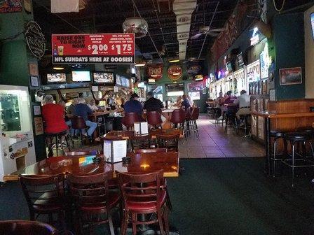 Goose's Sports Bar
