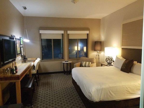 Epicurean Hotel, Autograph Collection