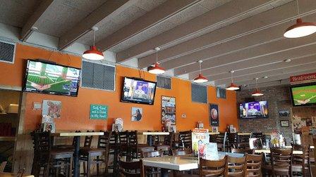 Hooters