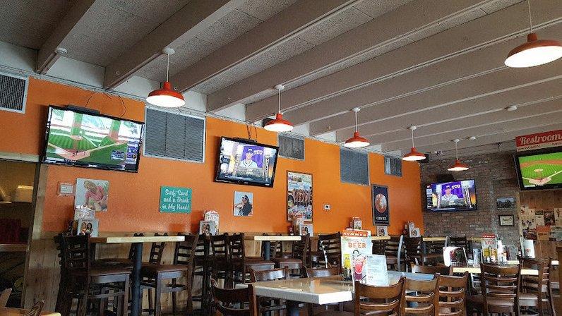 Hooters