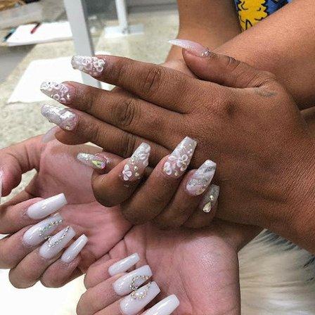 Hello gorgeous nails