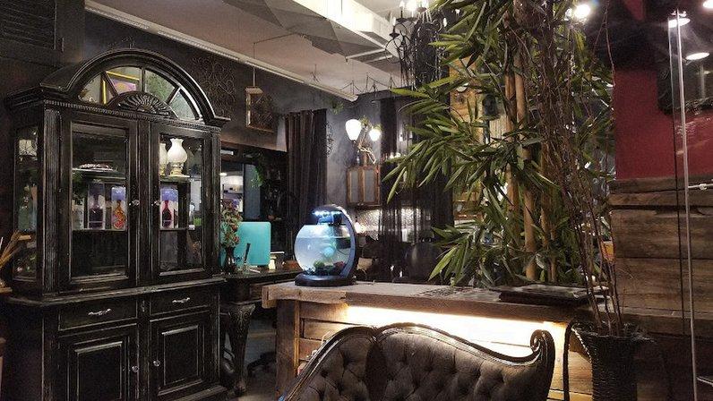 Metamorphys Beauty Lounge