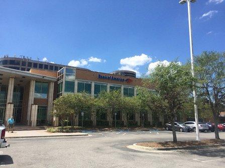 Bank of America (with Drive-thru ATM)