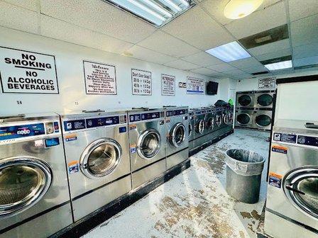 NORTHEAST DISCOUNT COIN LAUNDRY