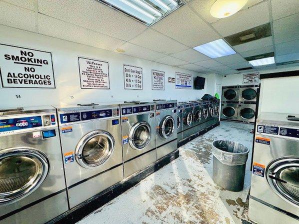 NORTHEAST DISCOUNT COIN LAUNDRY