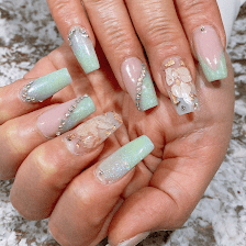 Leafy Nails