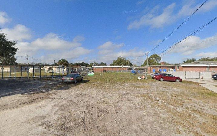 Crystal Lake Elementary-Polk - Food Pantry