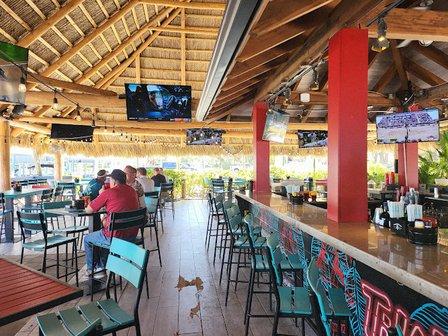 Tiki Docks Skyway