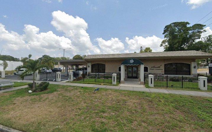 Smith's Funeral Home Inc
