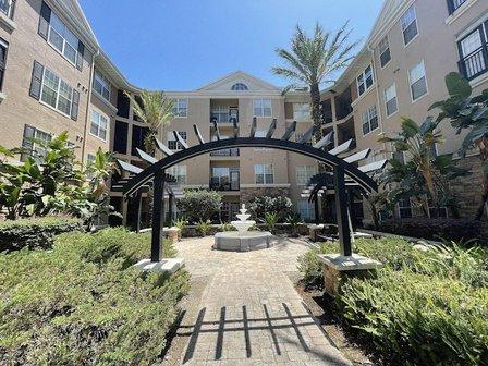 Villa Sonoma Condominiums at International Plaza