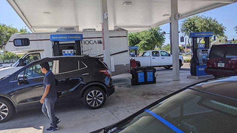 Walmart Fuel & Convenience