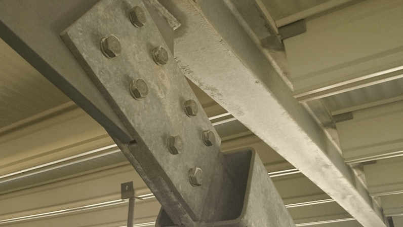 Metal Building Contractors