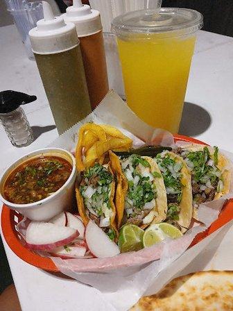 Taqueria El Victor