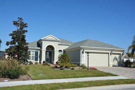 Crown Roofing & Waterproofing in Tampa