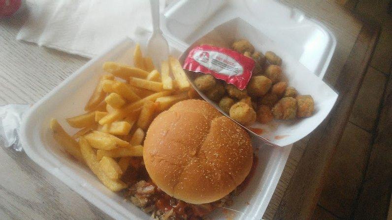 House of Mama D's BBQ & Seafood