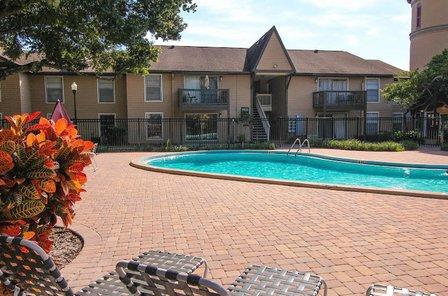 Foxcroft Apartments