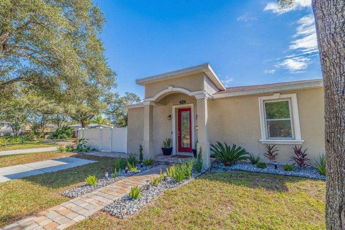 Michael Thompson, Realtor- Market Specialist - Keller Williams