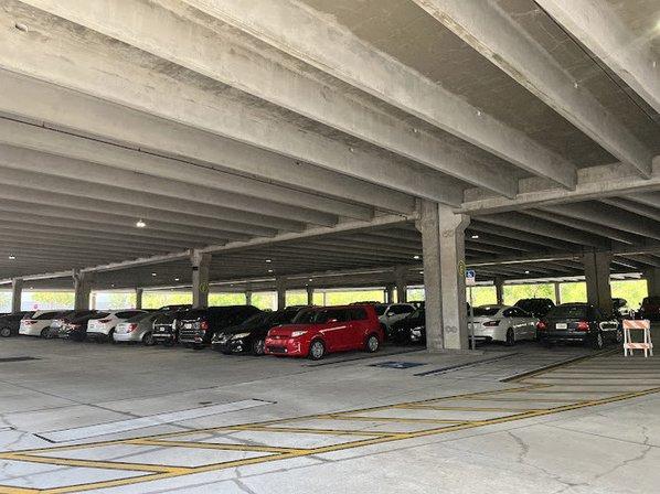 2352 Bruce B Downs Blvd Parking