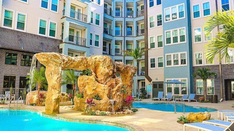 Novus Westshore
