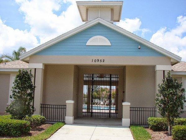 South Fork West Community Pool