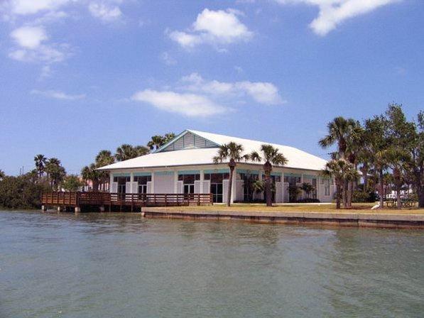 Clearwater Beach Library & Recreation Complex