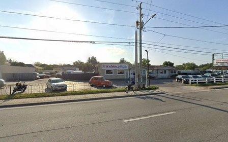 U-Haul Neighborhood Dealer