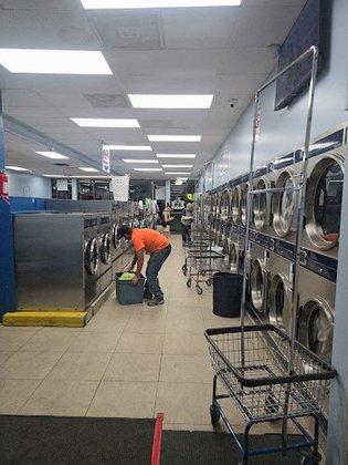 Seffner Coin Laundry