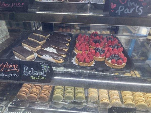 Mademoiselle Paris - French restaurant & Bakery