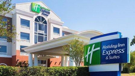 Holiday Inn Express & Suites Tampa-Fairgrounds-Casino by IHG