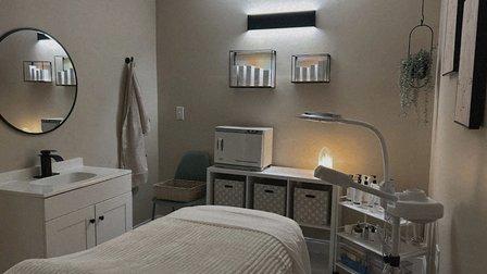 Spa ZenAura Massage of Carrollwood
