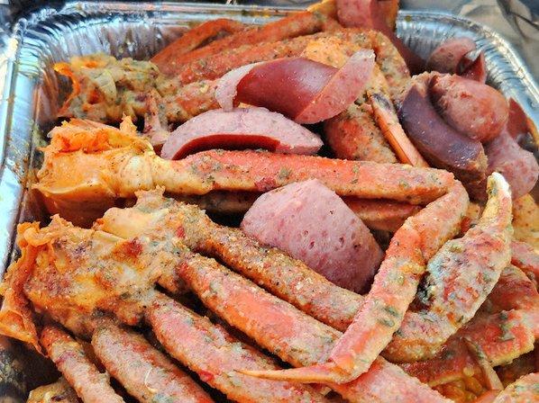Marlus Davis daycare&seafood Saintpetersburg,Florida 33712