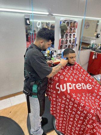 Jahn mobile barbershop