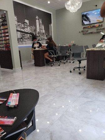 Signature Nails