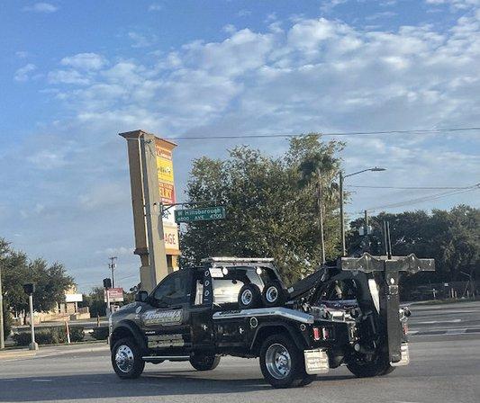 Tommy's Towing & Recovery