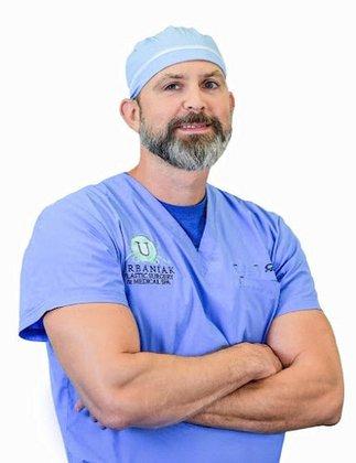 Dr. Roderick M Urbaniak, MD