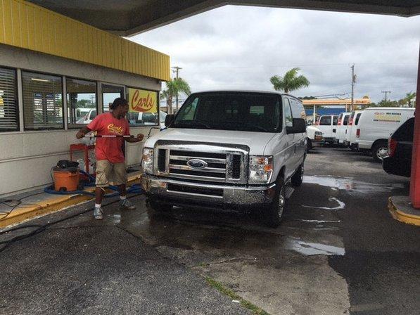 Carl's Van Rentals