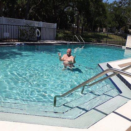 Bay Oaks Condominiums