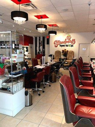 Strawberry Organic Nail & Spa