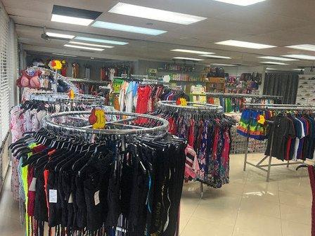 Las Américas clothes