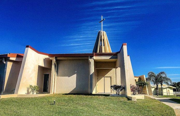 Holy Family Catholic Church