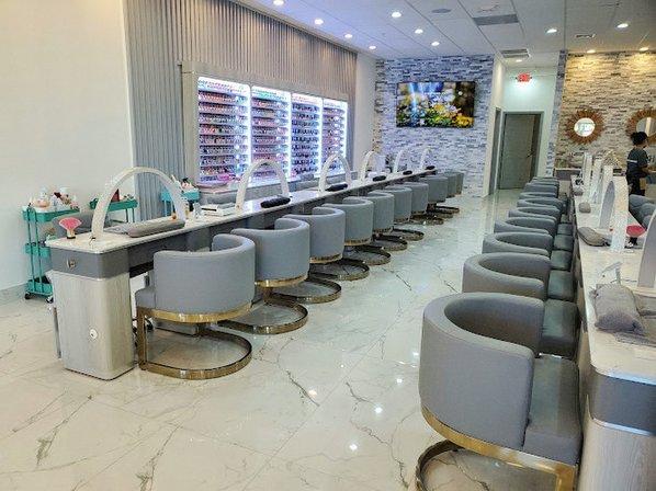 Sunshine Nails & Spa