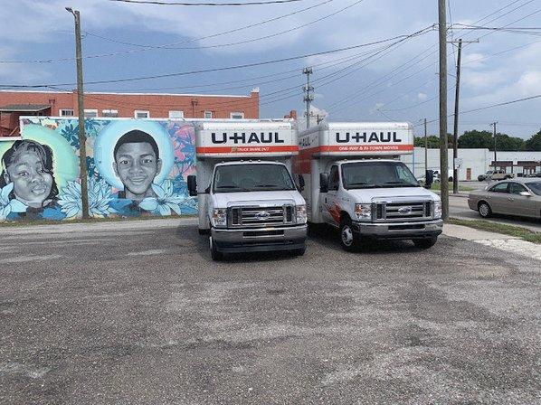 U-Haul Neighborhood Dealer
