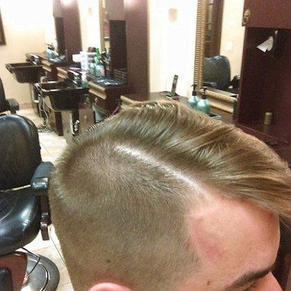 Troy's Barbershop LLC