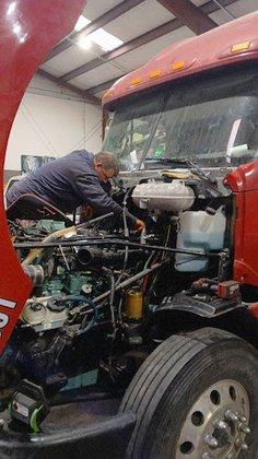 Rusty's Nuts Garage