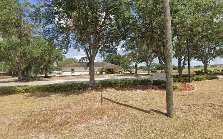 Kingdom Hall of Jehovah's Witnesses--Dade City North, Dade City South, & Dade City Spanish