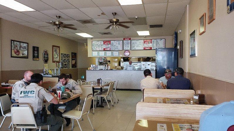 San REMO Pizza Restaurant