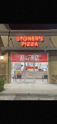 Stoner's Pizza Joint (Bloomingdale)